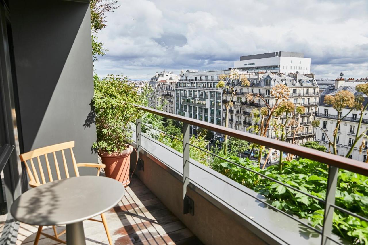 Superior Room with Balcony,1247932132:JPEG